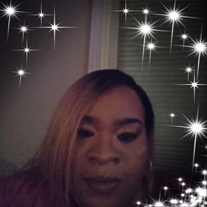 Meet your Posher, Demetria